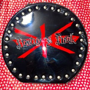 Pretty N’ Punk Bratz Fashion Organizer Hatbox!